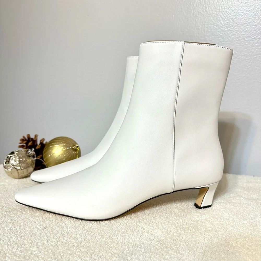 Michael Kors Cosmo Leather Kitten Heel Boot - Size 10 - Picture 2 of 9